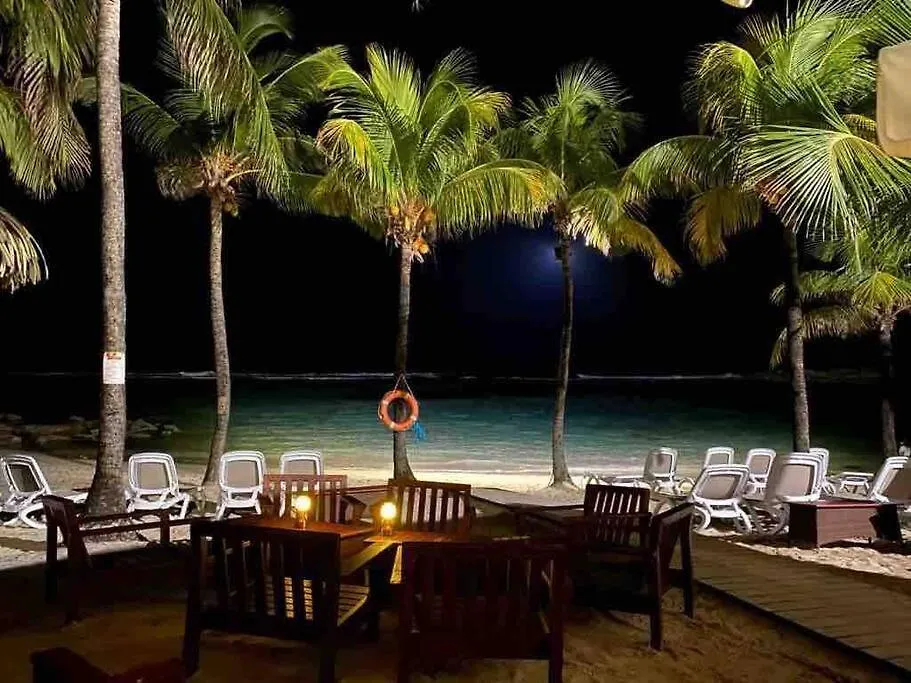 Ty Kaz O Studio Renove Avec Vue Mer Et Plage Belle-Allee 0*,  Guadeloupe