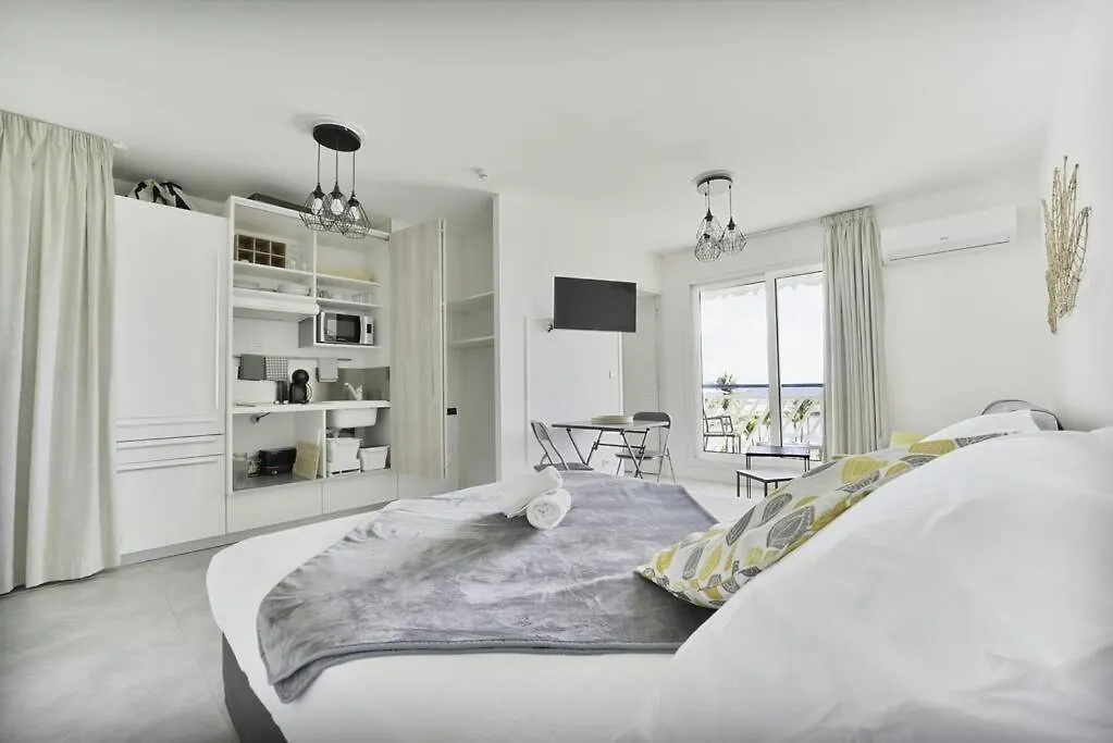 Ty Kaz O Studio Renove Avec Vue Mer Et Plage Belle-Allee 0*,  Guadeloupe