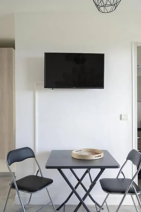 Ty Kaz O Studio Renove Avec Vue Mer Et Plage Belle-Allee
